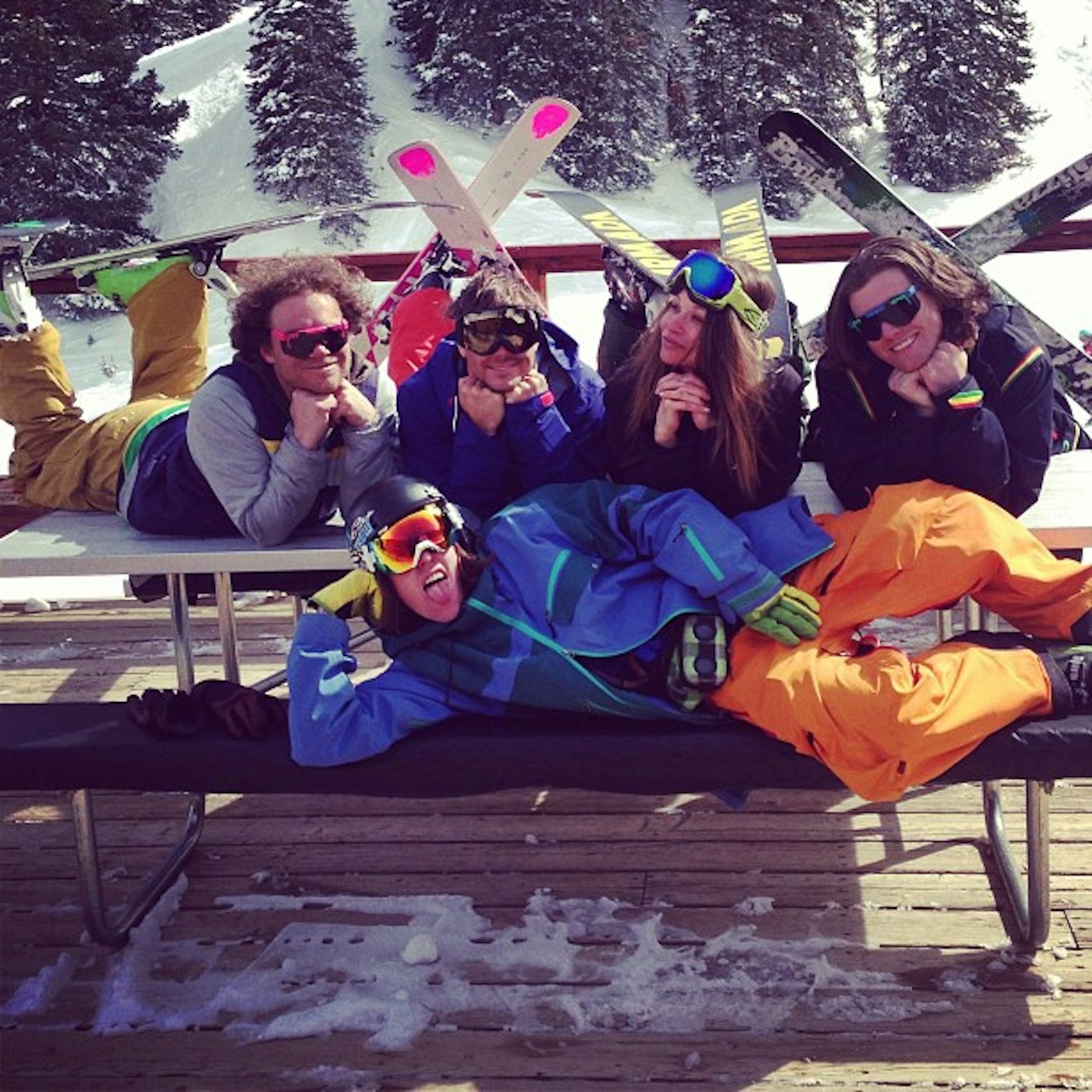 mattiassullivan Just hand us the champagne. We are having the most fun today and killing it at the #freeskierfest @pit_viper @collie_i