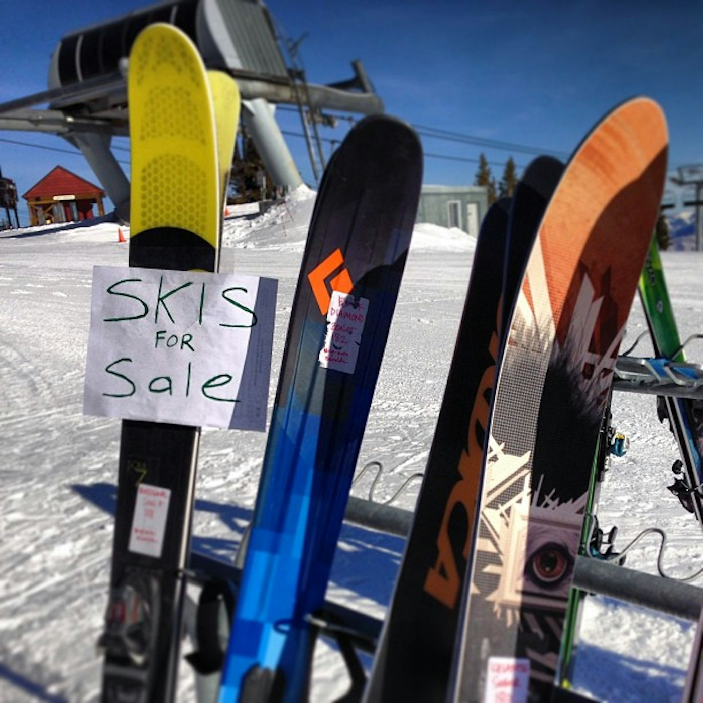 trappedinaspen A little morning humor here at #freeskierfest