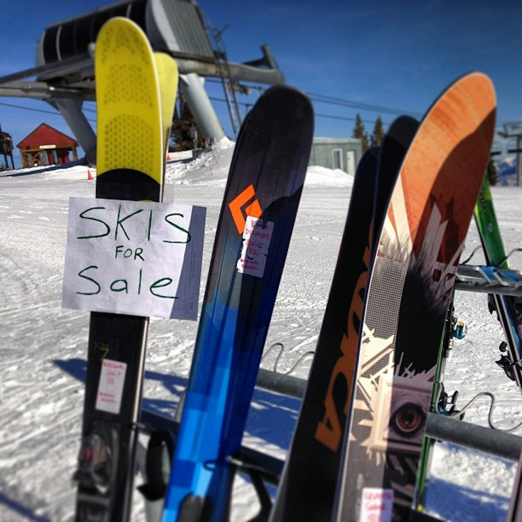 trappedinaspen A little morning humor here at #freeskierfest