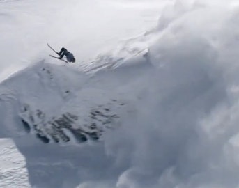 Sverre Liliequist outruns avalanche, throws huge backflip