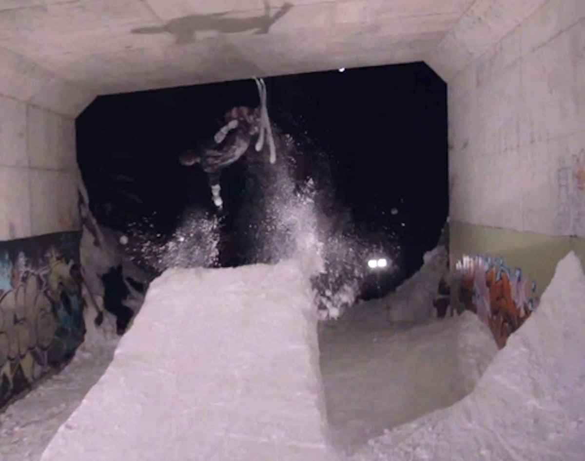 Leigh Powis presents his 2012 highlight reel, complete with banger urban shots