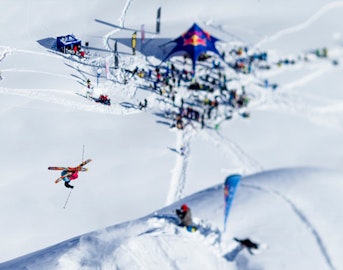 See 35 amazing images from Red Bull Linecatcher, plus video and full event recap