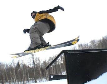 Henrik Harlaut and Phil Casabon appear in latest edition of Carinthia Parks' C Sessions