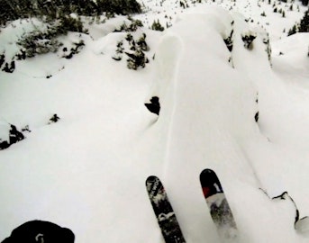 Josh Daiek rips rad lines at Kirkwood, 12.18.12
