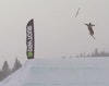 Tom Wallisch loses ski in midair, narrowly avoids nasty spill