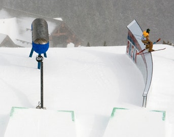 Watch video of the top five runs from the Dew Tour slopestyle finals