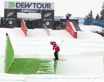 Emilia Wint tops women's slopestyle semifinal at Dew Tour