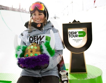 Brita Sigourney wins the Dew Tour women's superpipe final at Breckenridge