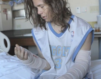 Charlie Owens takes nasty spill shooting with Stept, breaks both arms