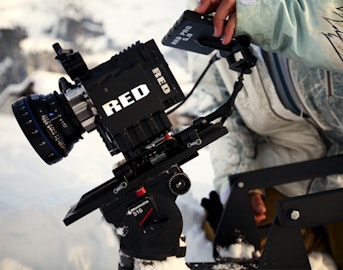 Quiksilver and Candide Thovex announce North American "Few Words" premiere tour