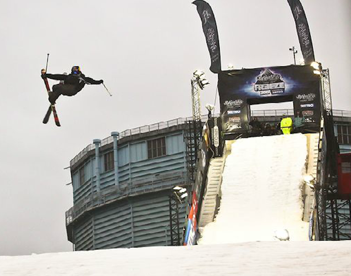 See action from the 2012 London Freeze, including Harlaut's winning runs