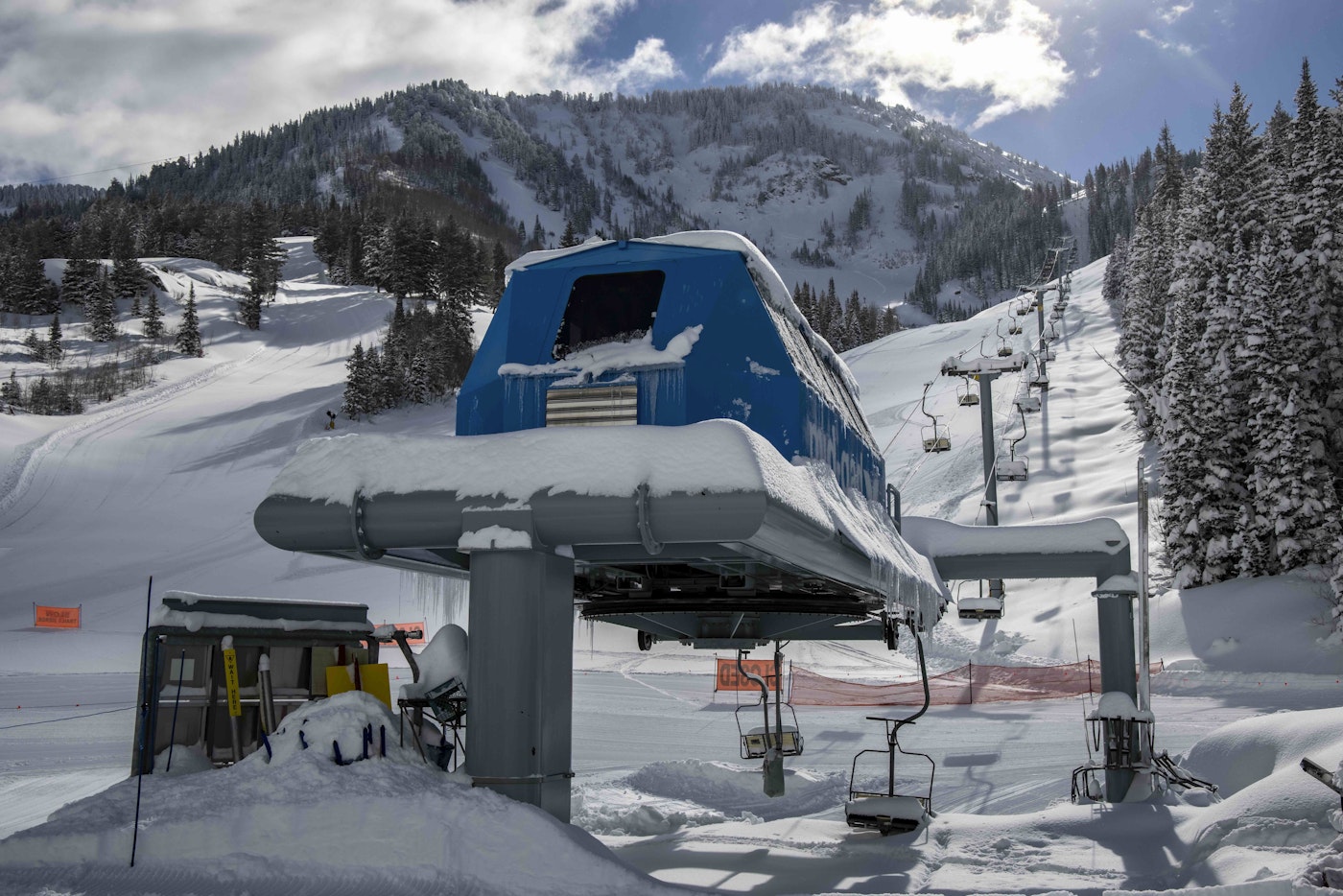 Mid Gad chairlift at Snowbird Resort, Utah