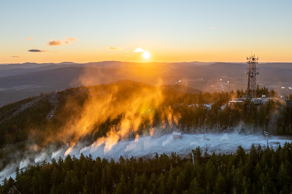snowmaking at sunday river, maine