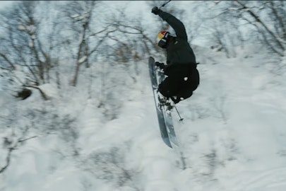 Manon Loschi Crushes in First Film "ENDORPHIN"