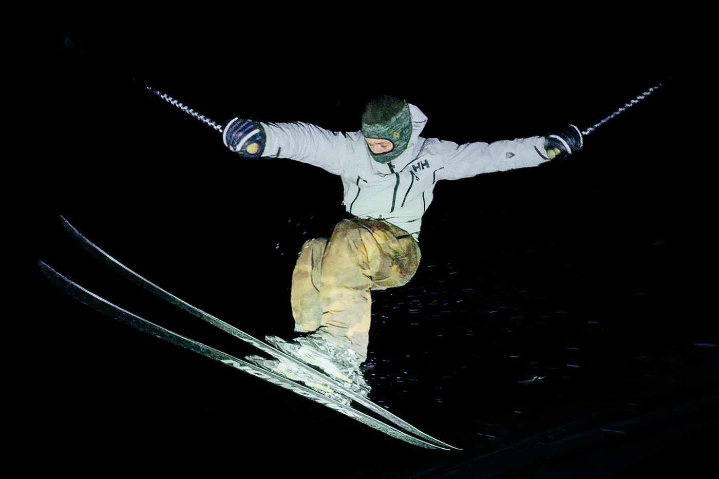 [FIRST LOOK] New 2027 Skis, Ski Boots and Bindings from Salomon