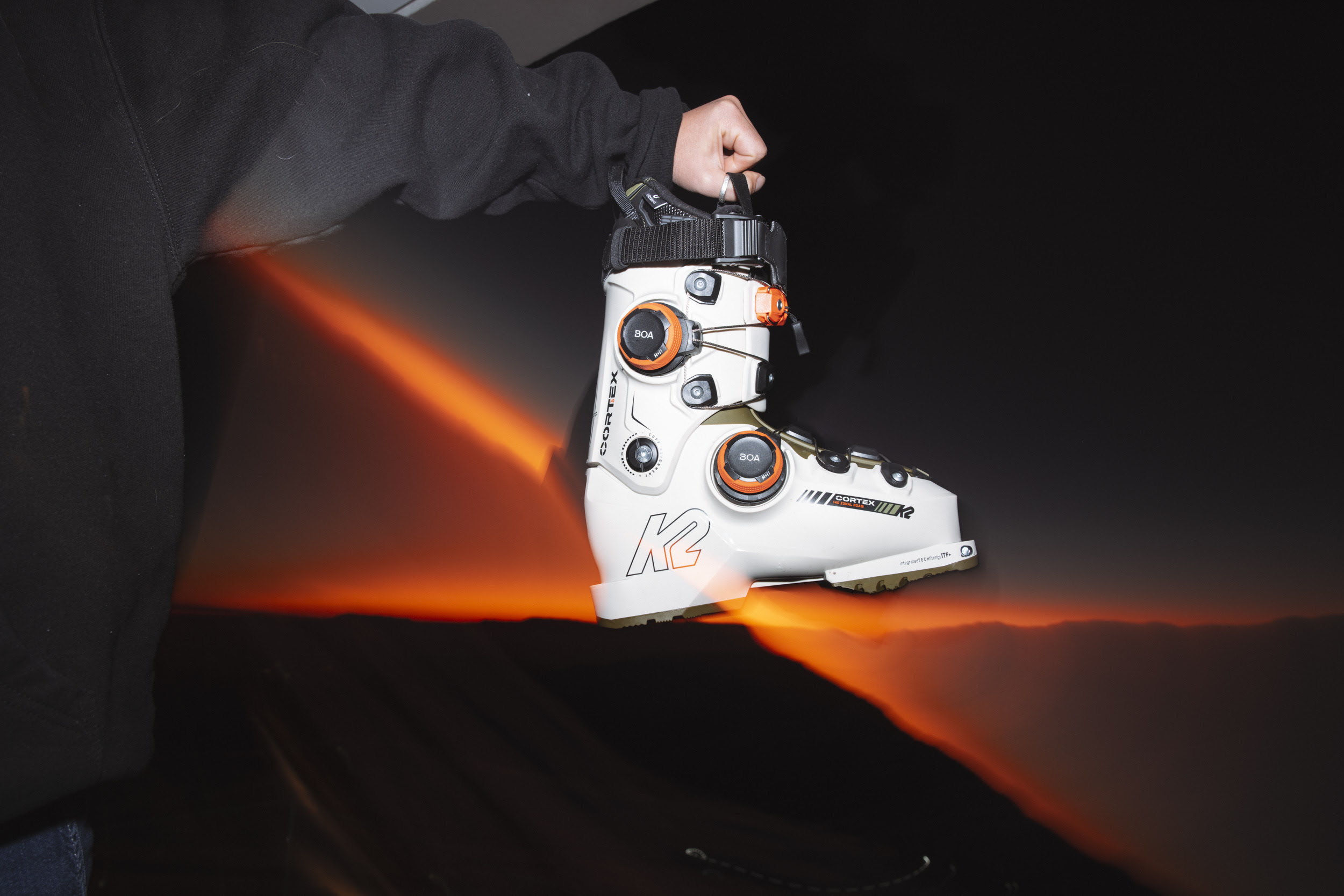 Why Hard-Charging Skis and Low-Volume Boots Are Disappearing in 2026