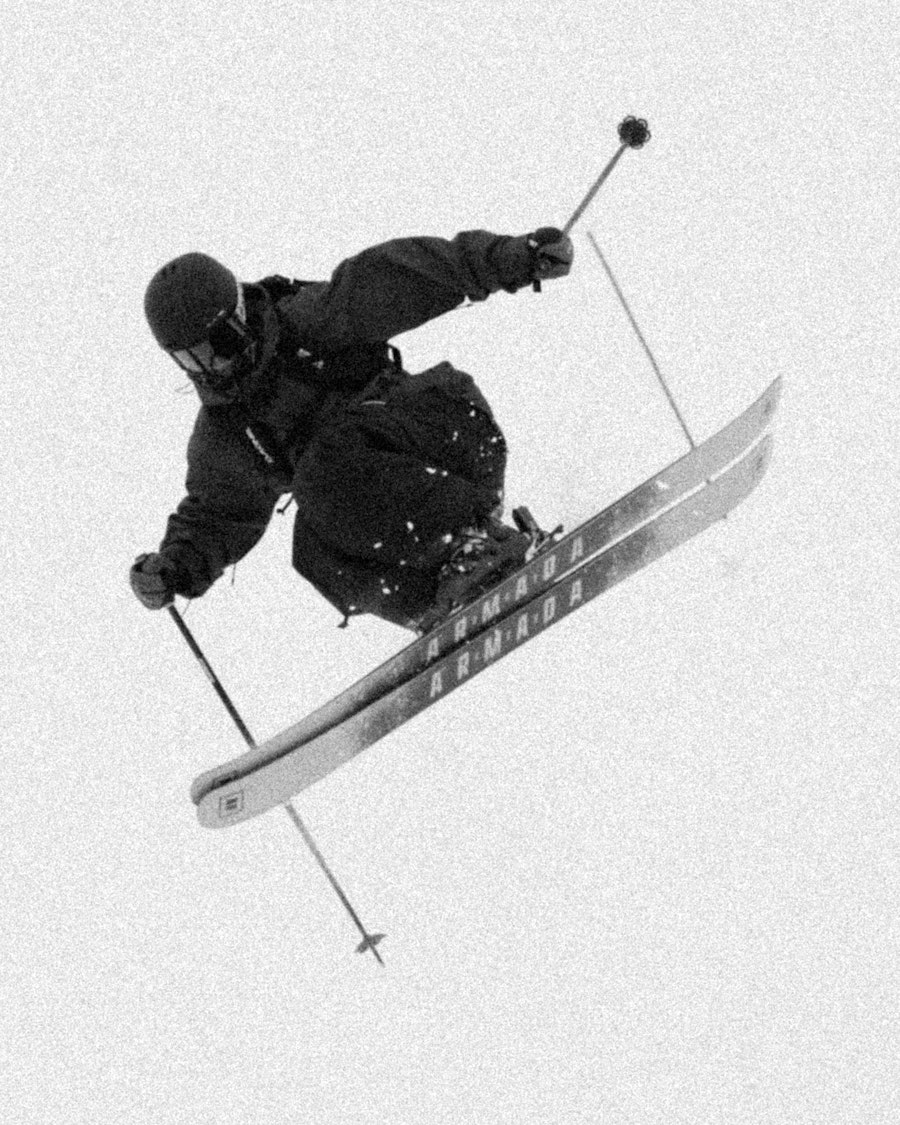 Toby Rafford skiing