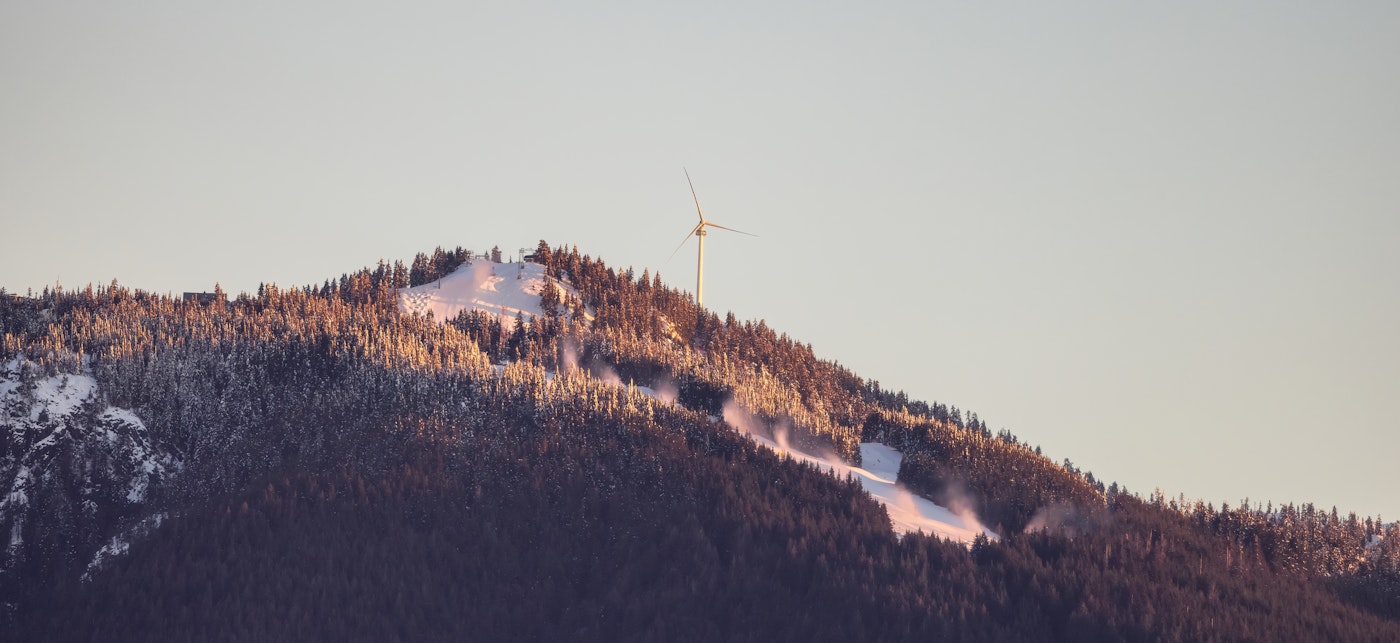 Sustainable Ski Resorts and How Skiers Can Reduce Impact