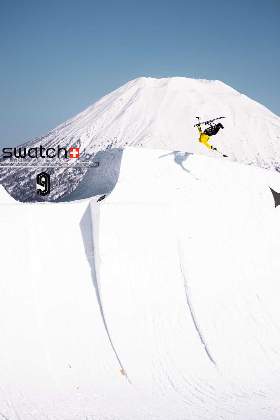 Jay Rawe Skiing at The Nines Japan