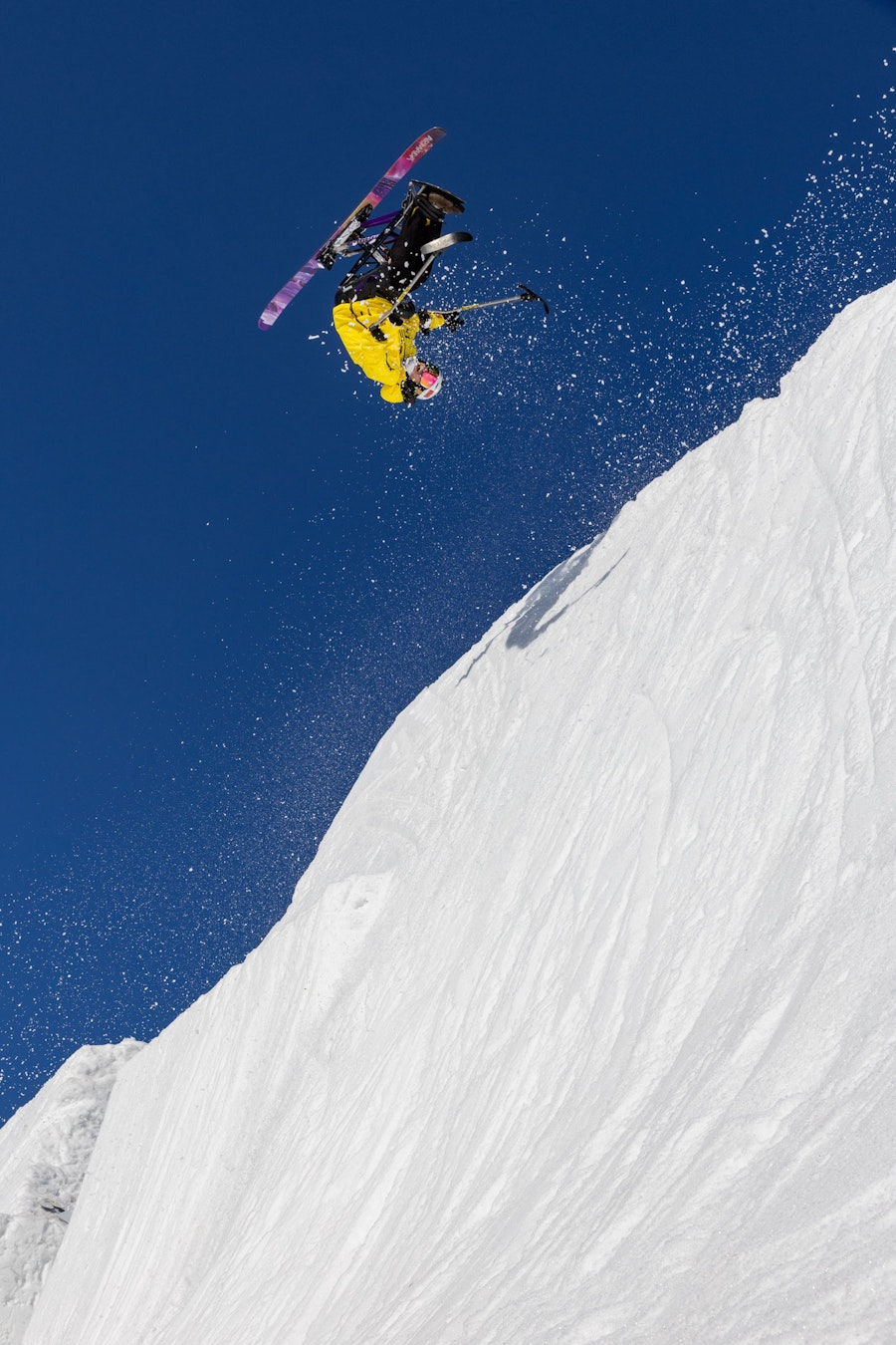Jay Rawe Skiing at The Nines Japan