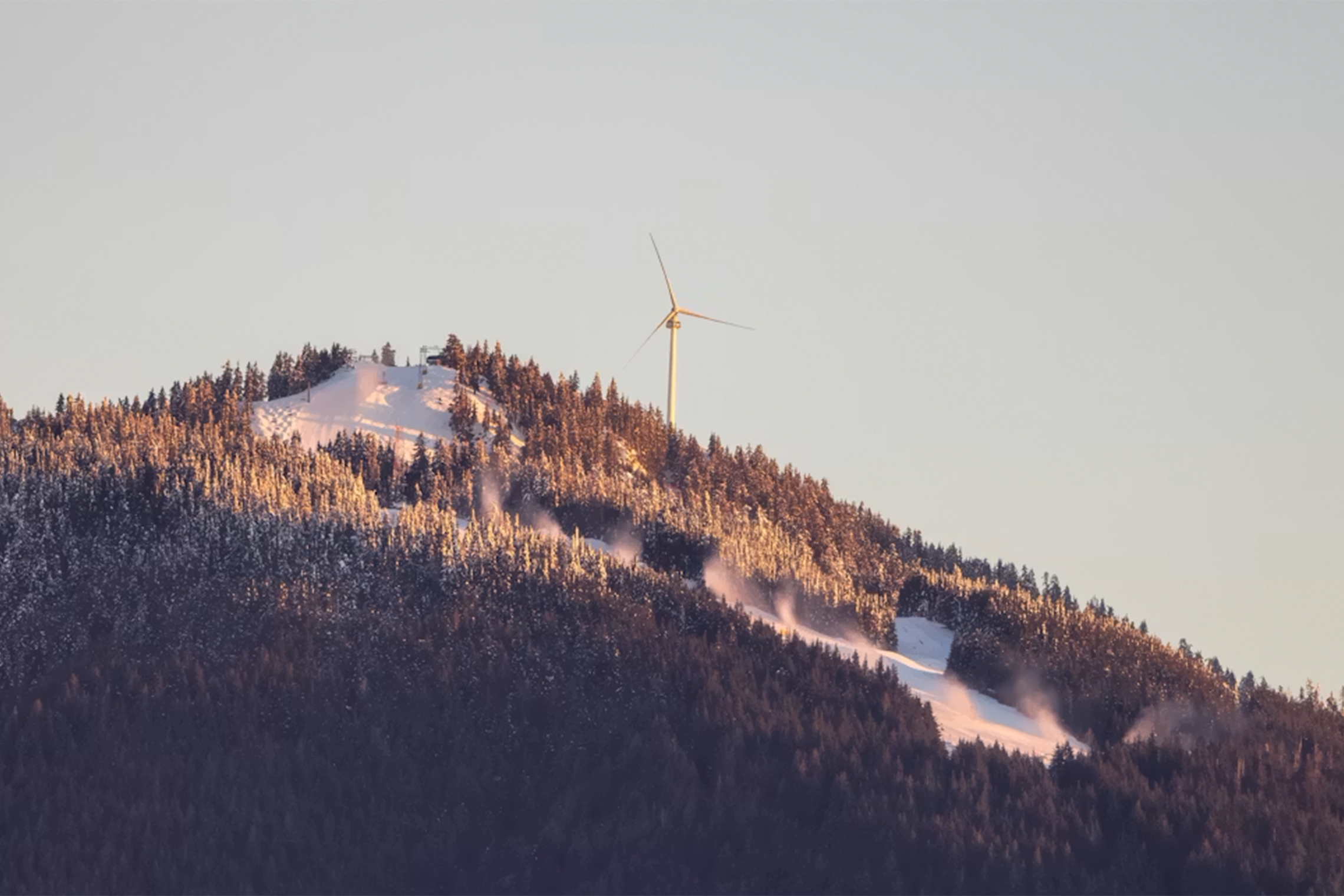 Sustainable Ski Resorts and How Skiers Can Reduce Impact