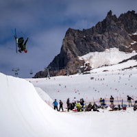 Make the Most of Your Mt. Hood Summer Ski Trip With These Tips and Tricks