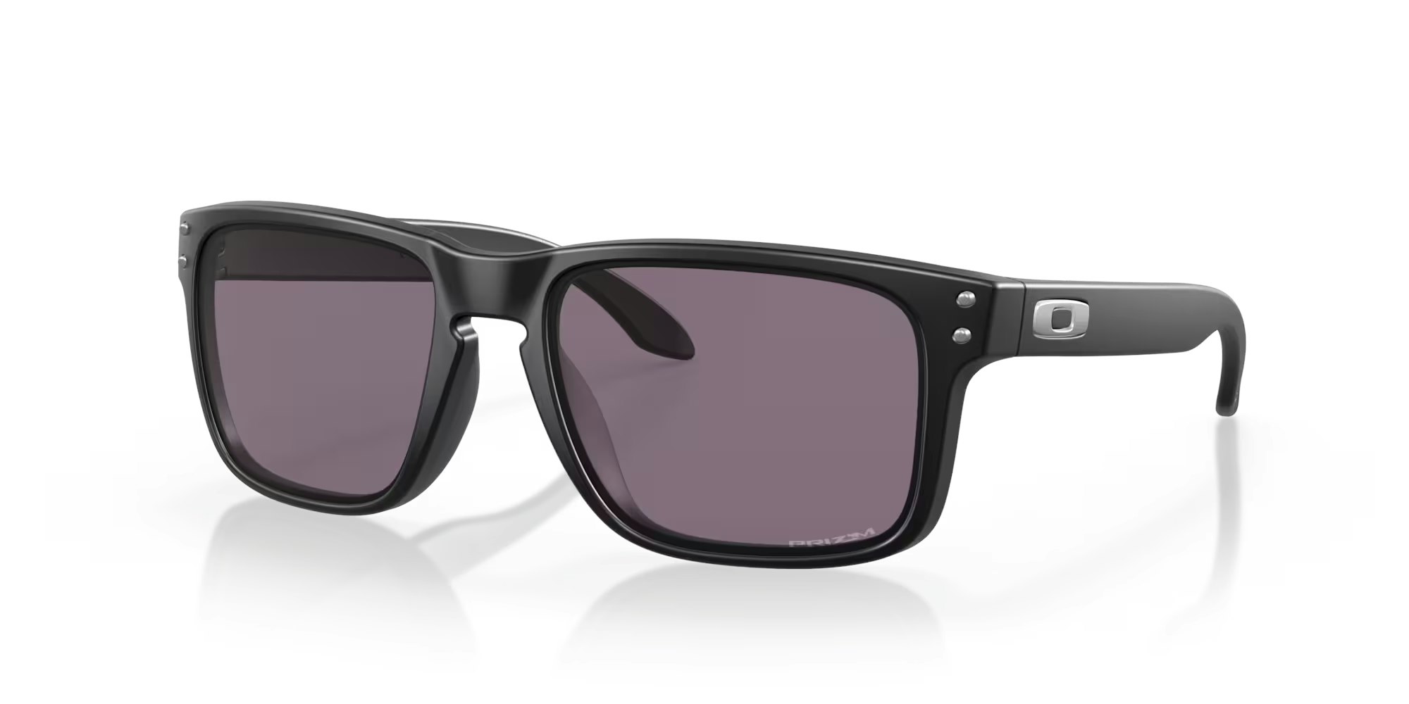 Oakley Holbrook 