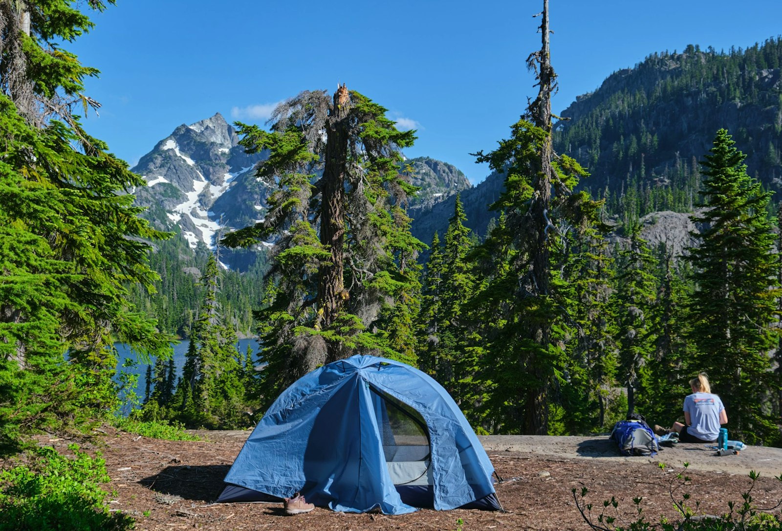 Summer Backcountry Safety Tips Everyone Should Know