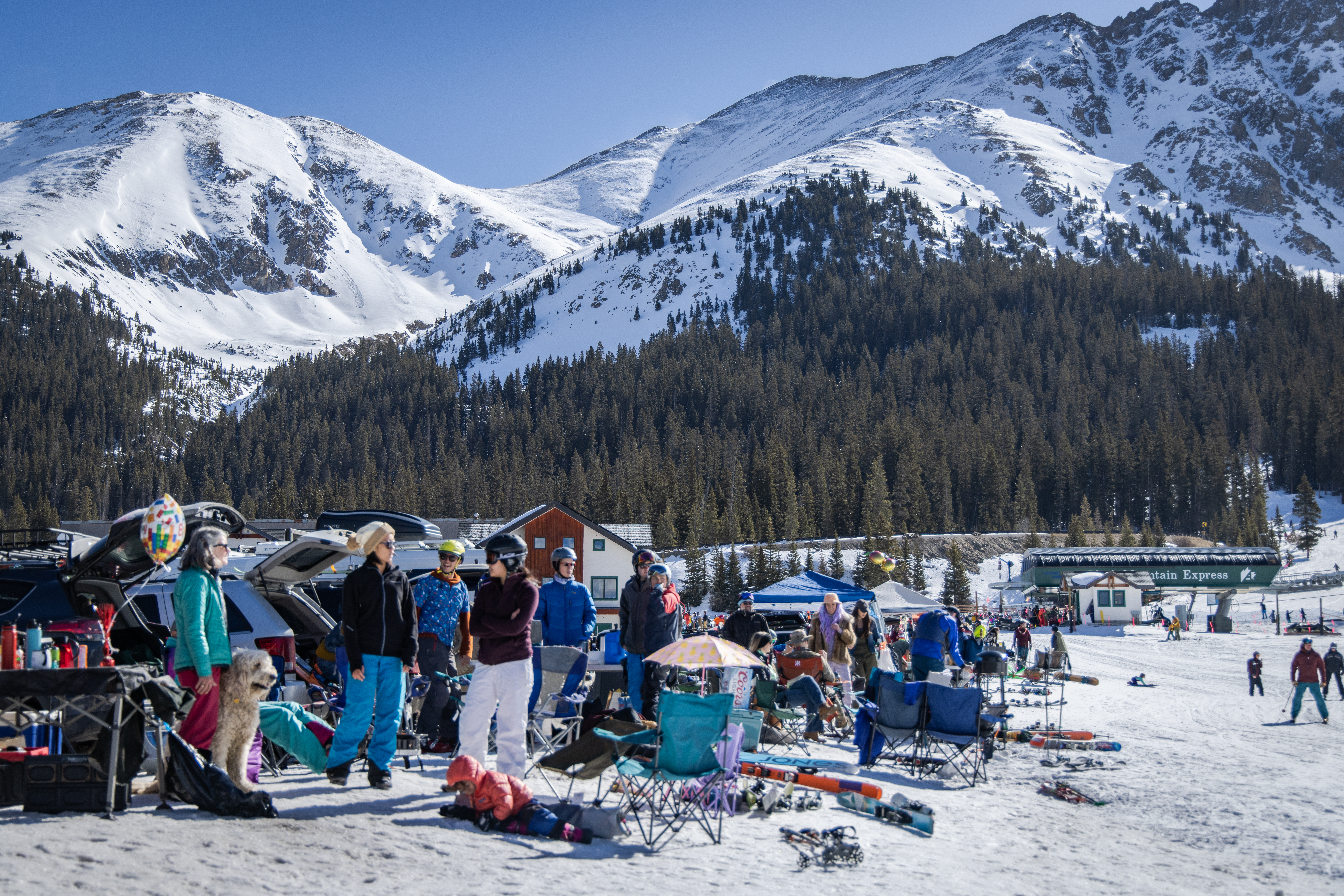 Why Ski Parking Lot Tailgating Is the Heart of Ski Culture