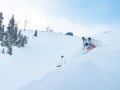 Top Five Legendary Two-Seater Chairlifts in North America
