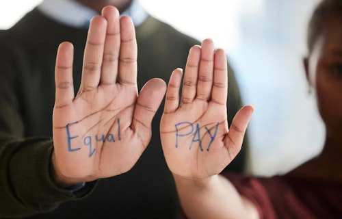 Wage Discrimination: Everything Canadian Employers Need to Know