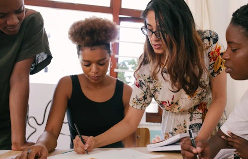 How Support Neurodivergent Employees: A Guide for Employers