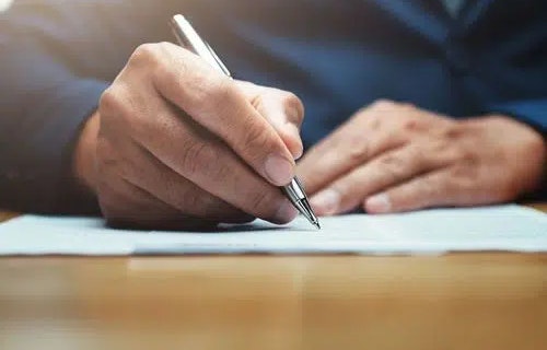 R Advice for Crafting Severance Package Agreements