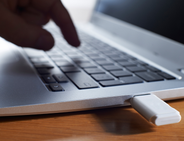 Employee copying confidential data on a USB drive