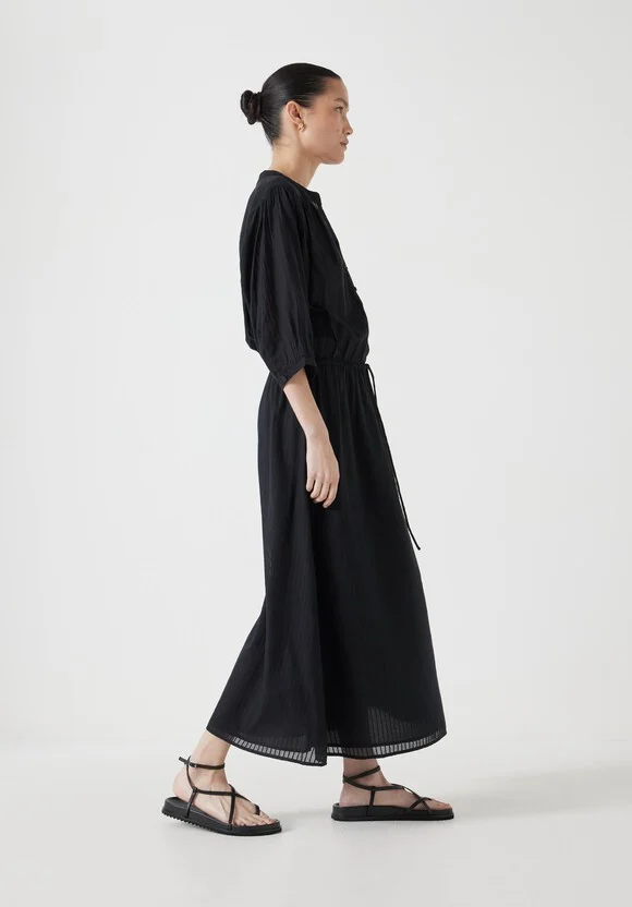 Lhea Midi Dress