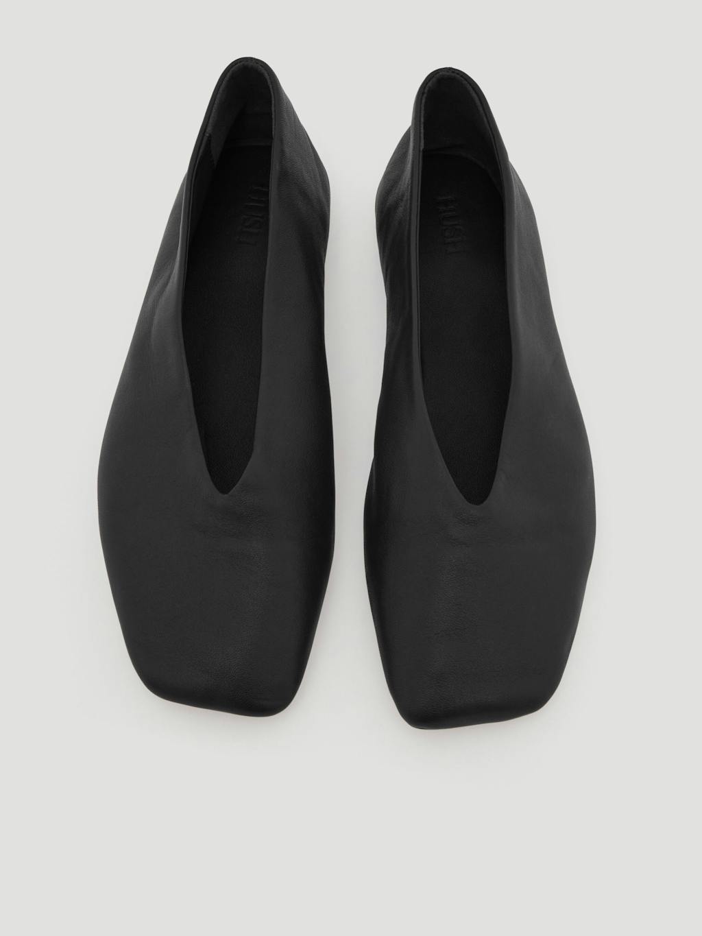 013997-0456-01 Asymmetric Leather Ballet Flats