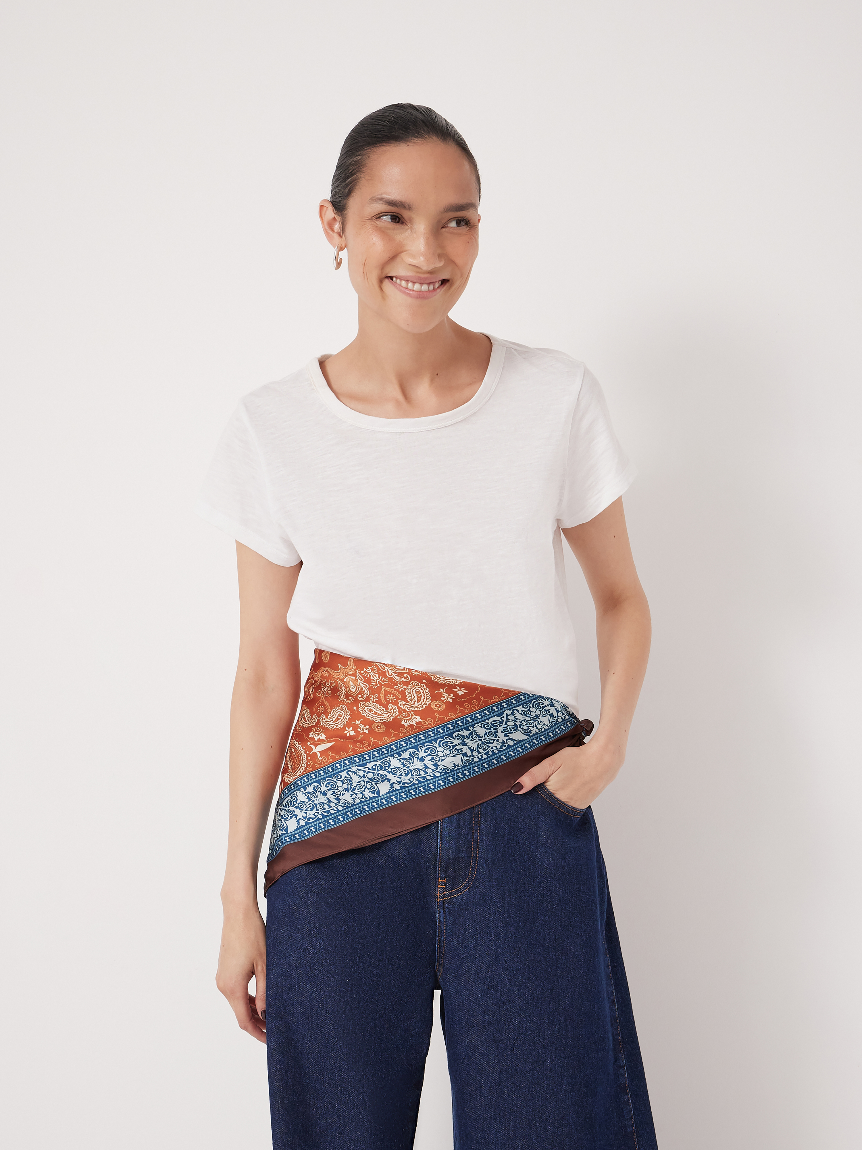 Lightweight Printed Scarf