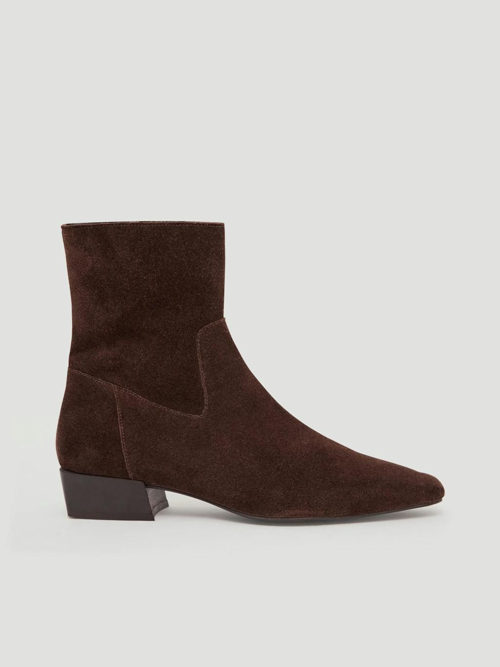 014017-3201-01 Suede Square-Toe Boots