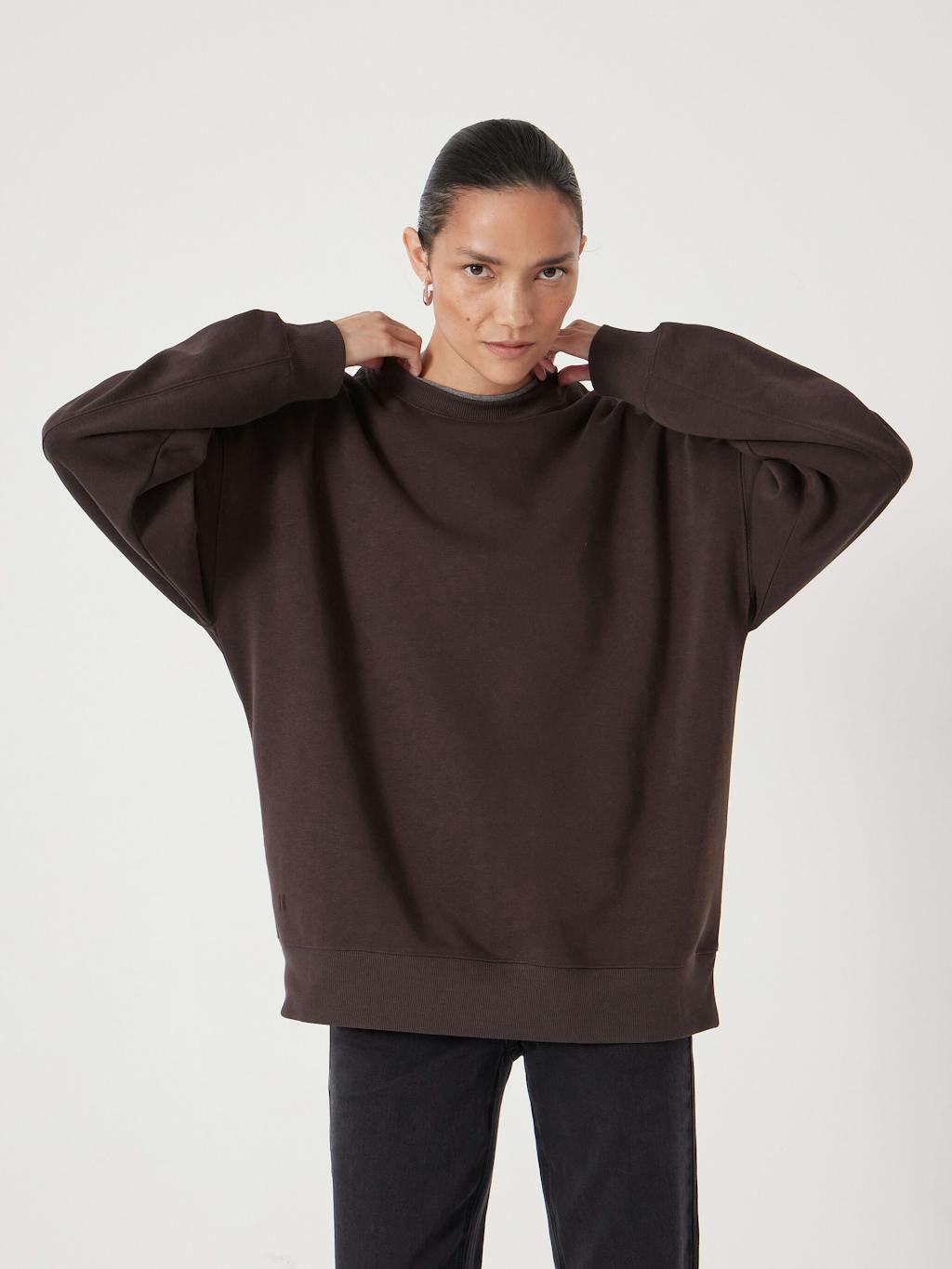 011891-0450-02 Quinn Oversized Sweatshirt