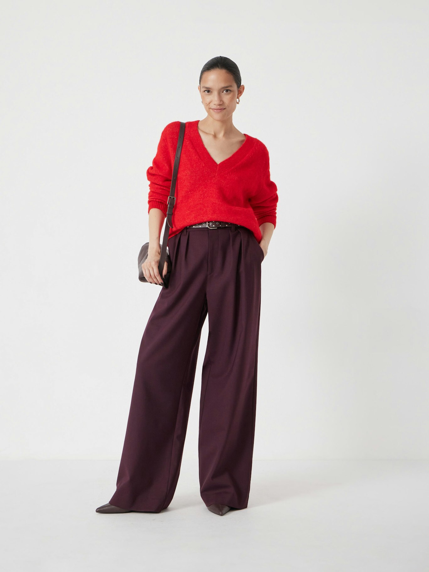 013934-1064-01 Wool Blend V Neck Jumper