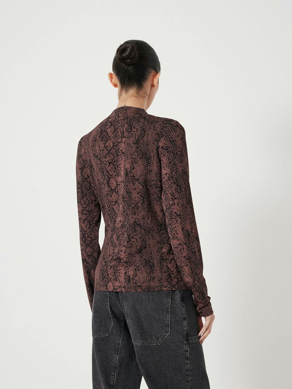 013969-4828-04 Printed Long Sleeve Top