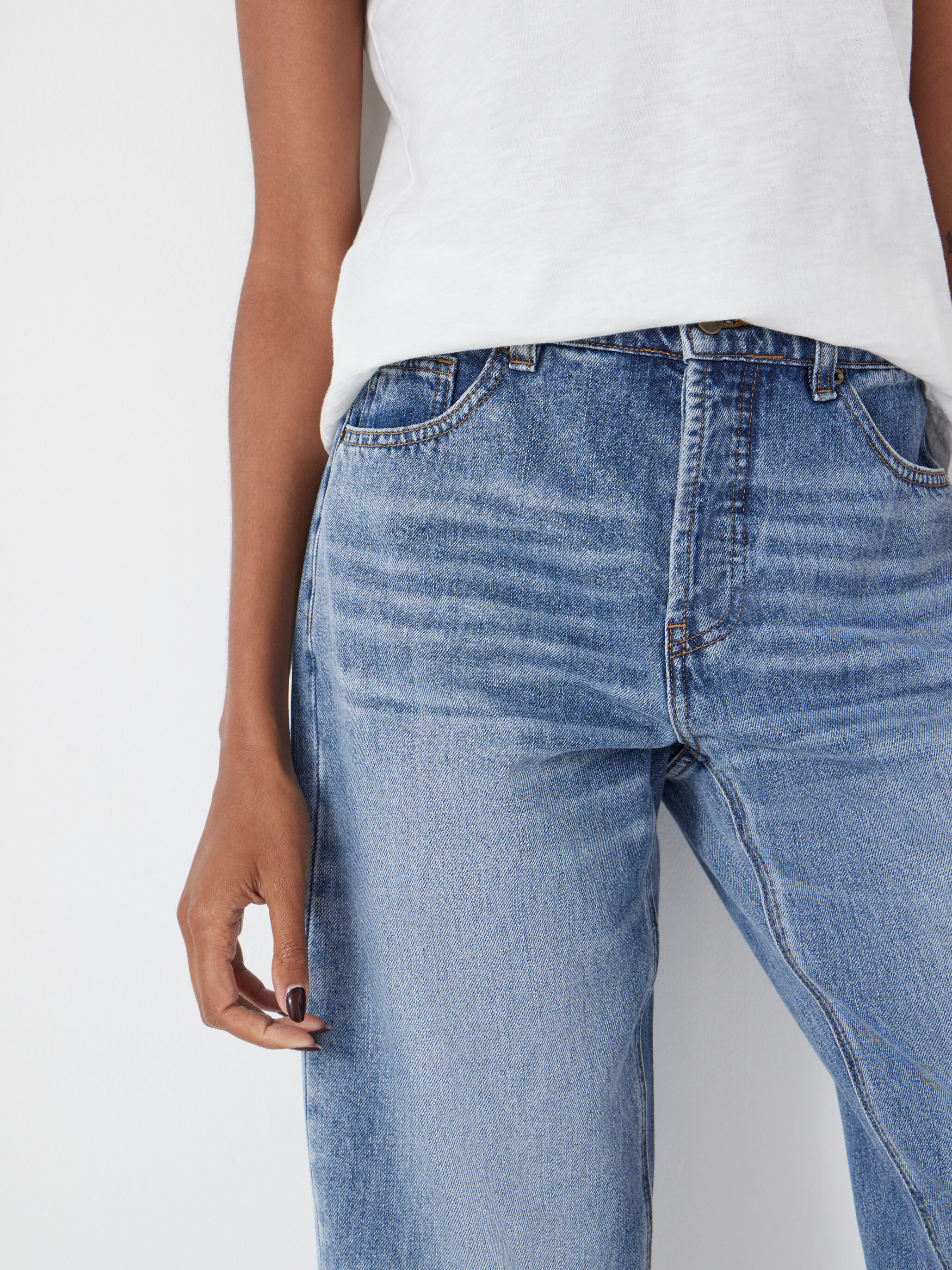 Button Fly Boyfriend Jean