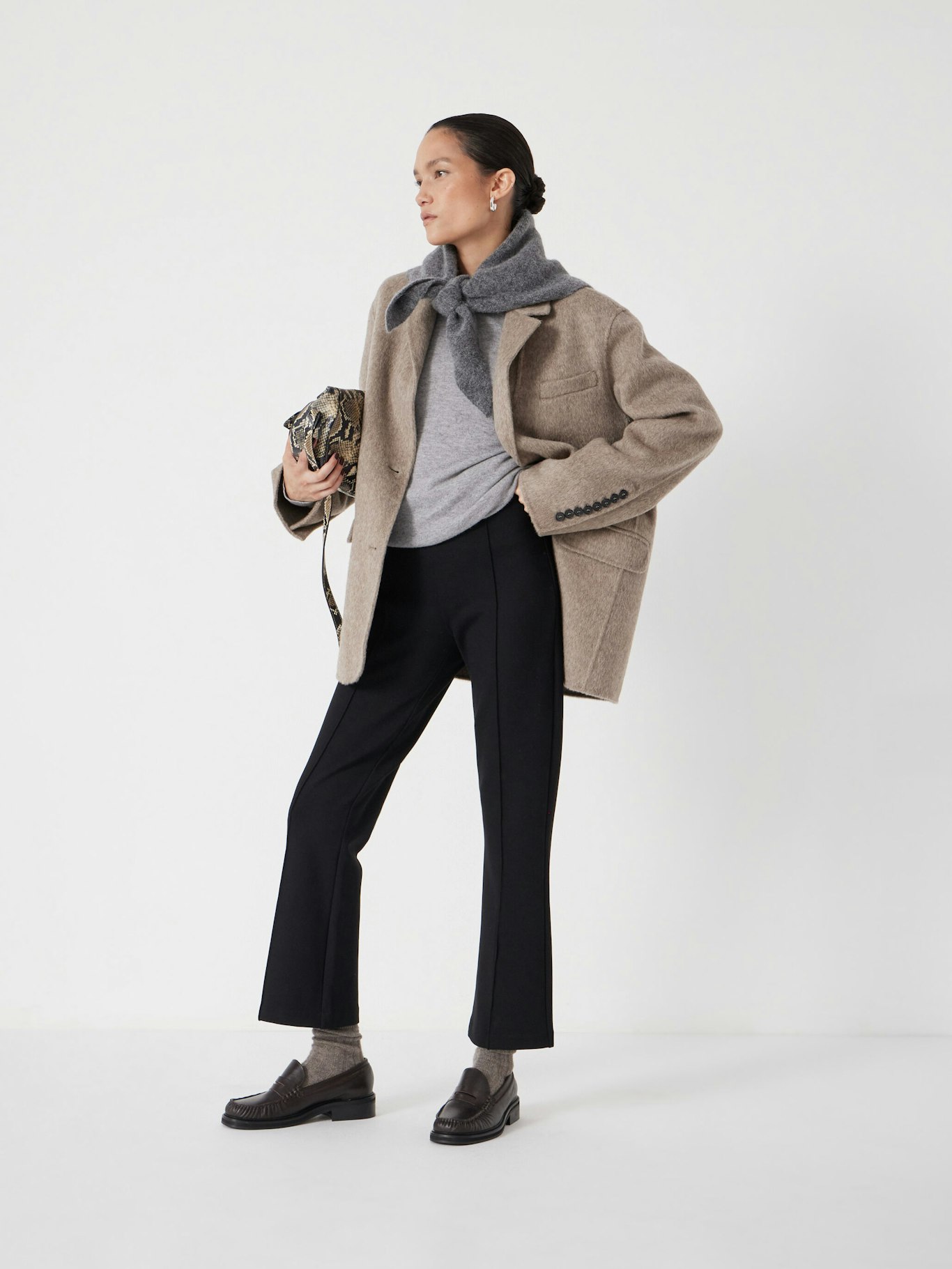 014230-0456-02 Kick Flare Ponte Trousers