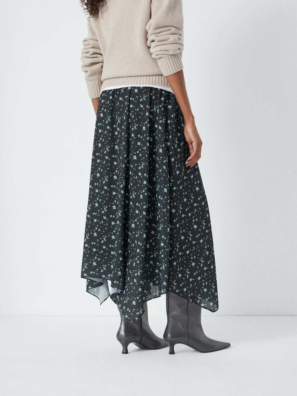 014297-4872-03 Kaia Chiffon Hanky Hem Skirt