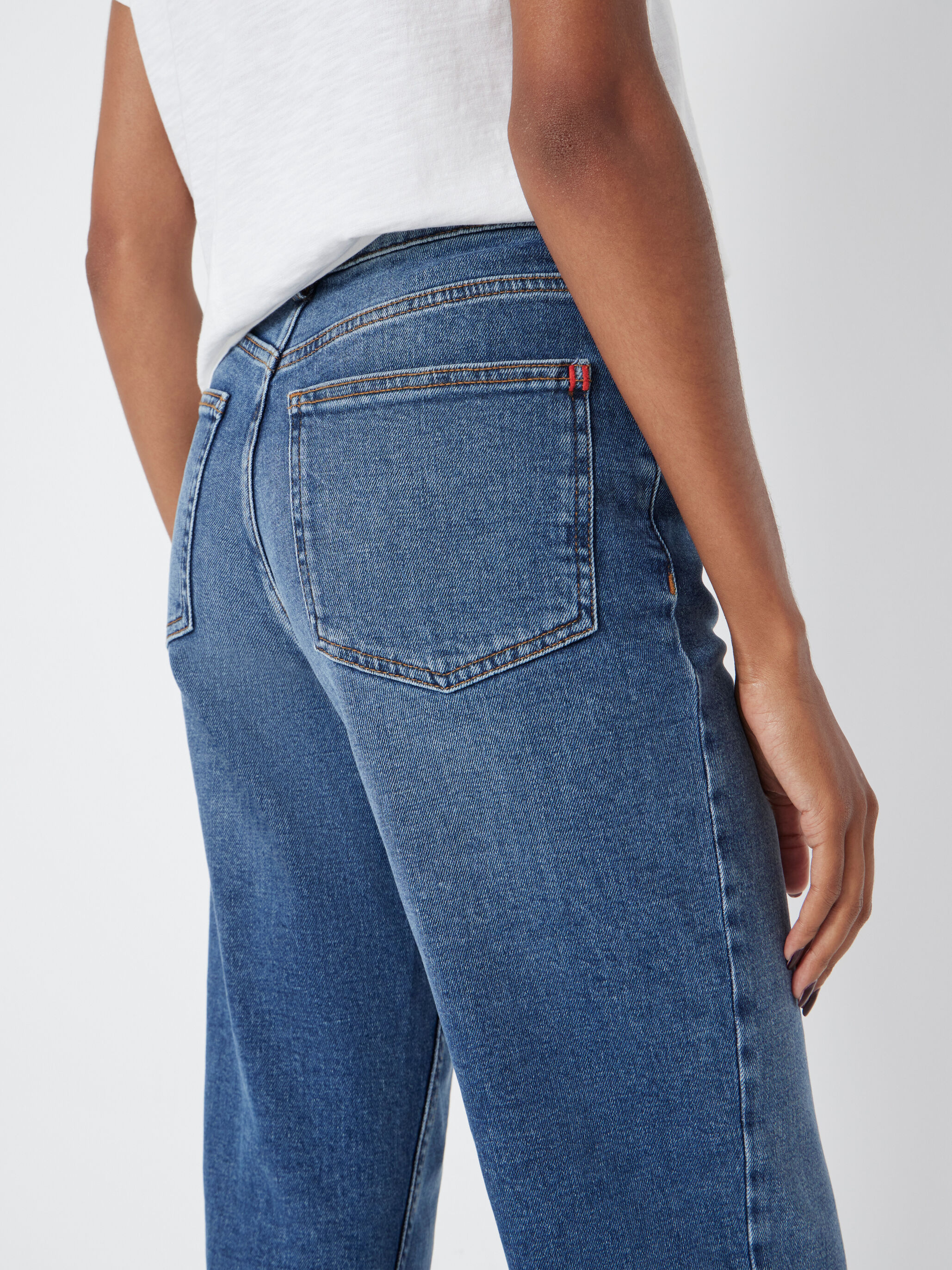 Nina Straight Crop Jeans