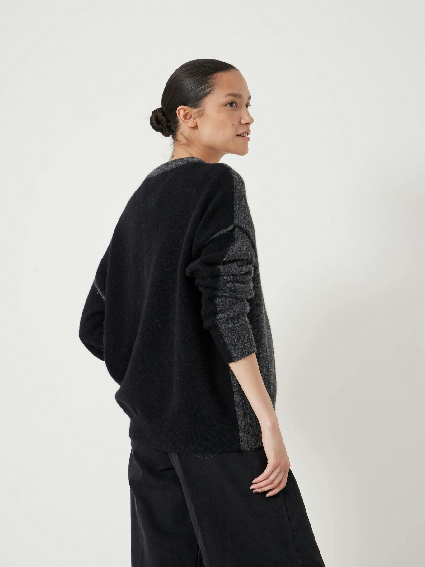 013491-2806-03 Colour Block Wool Blend Crew Jumper