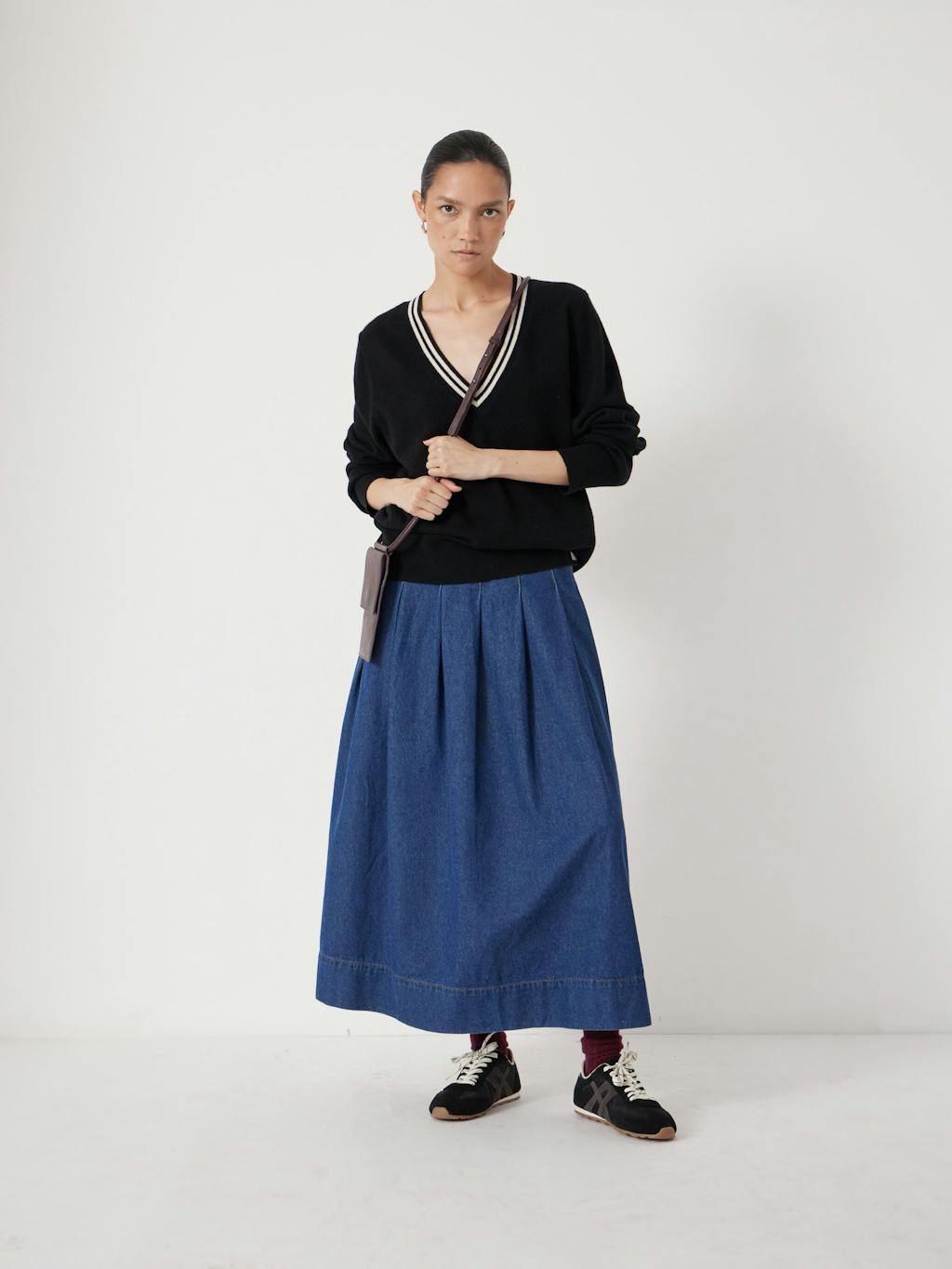 013456-0456-01 Merino Wool V Neck Jumper