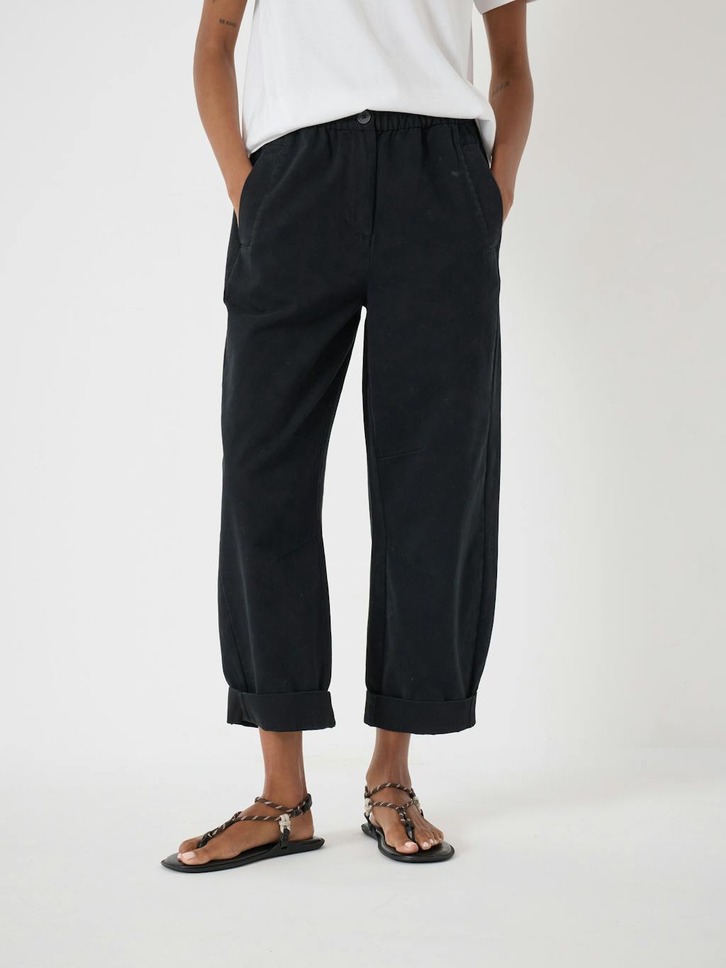 012702-0532-02 Jack Barrel Leg Pull On Trousers