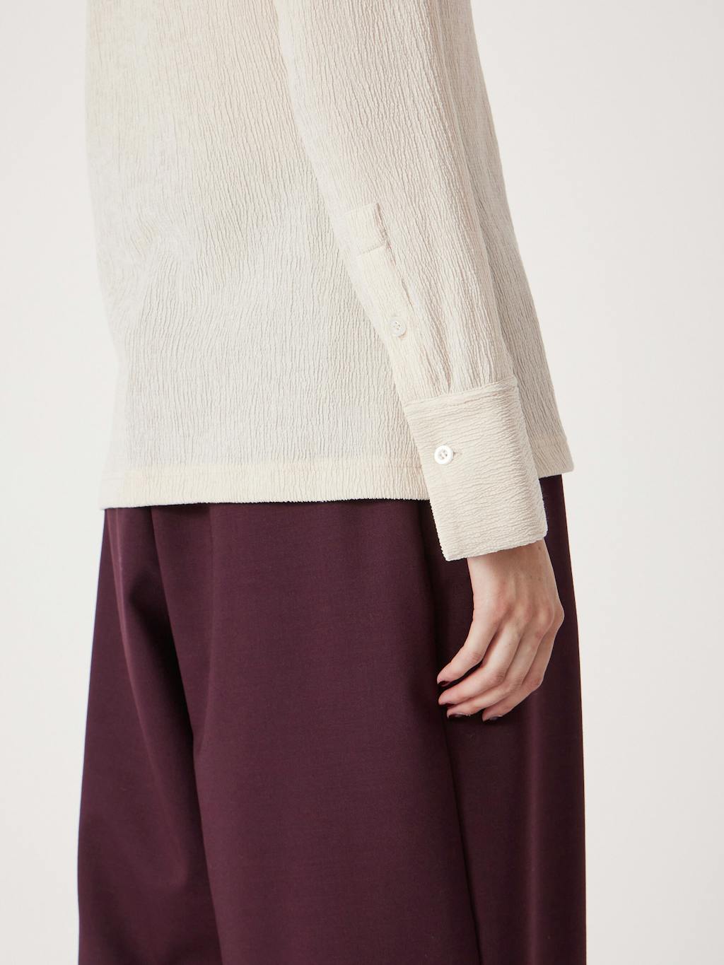 013966-3203-04 Textured Slim Shirt