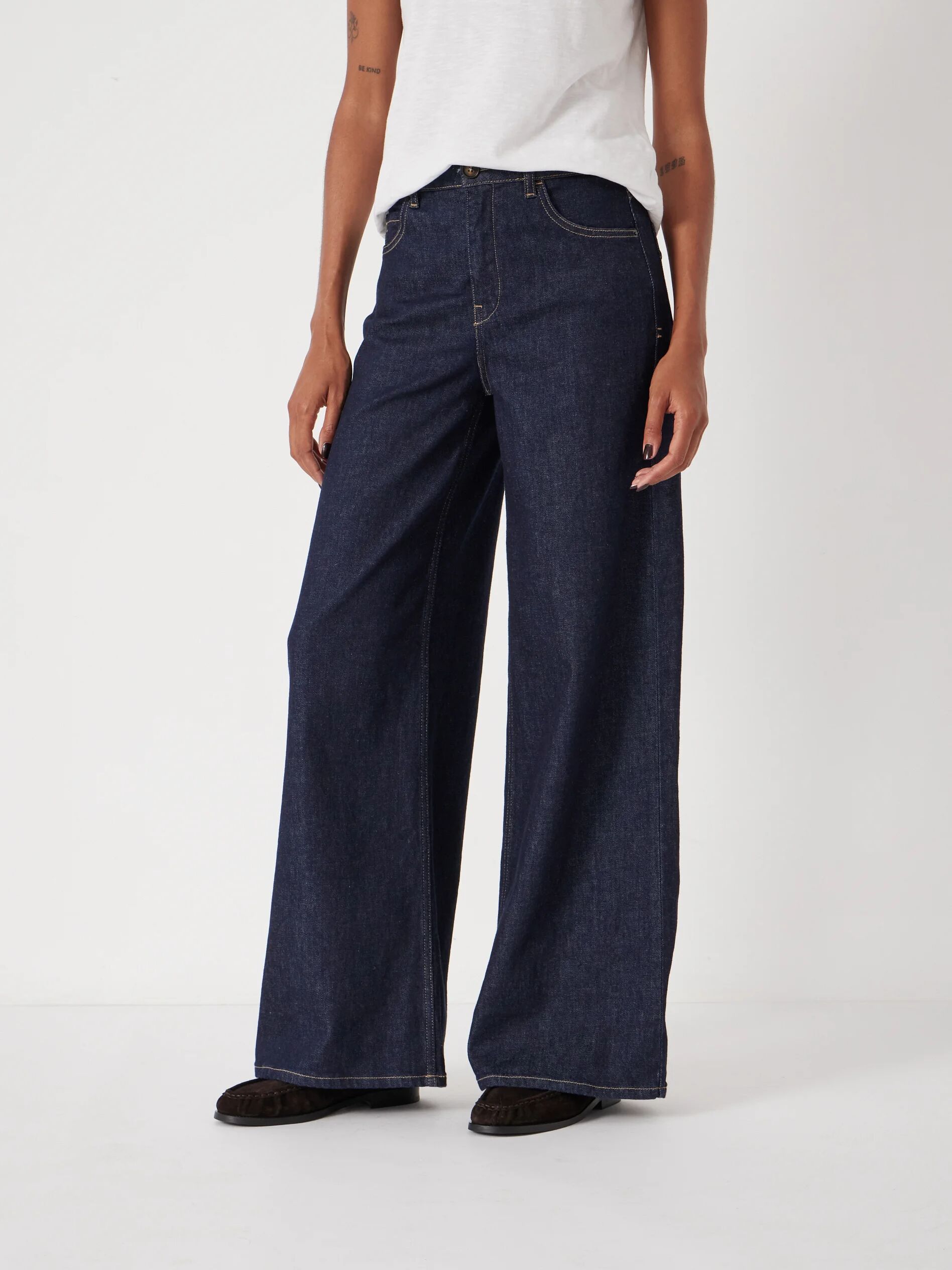 Nessa Wide Leg Jeans